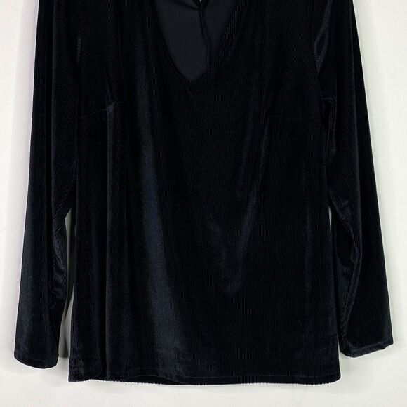 Lane Bryant Velour Velvet Fitted Mock-Neck Cutout Top Women's Size 14/16 - Picture 5 of 10